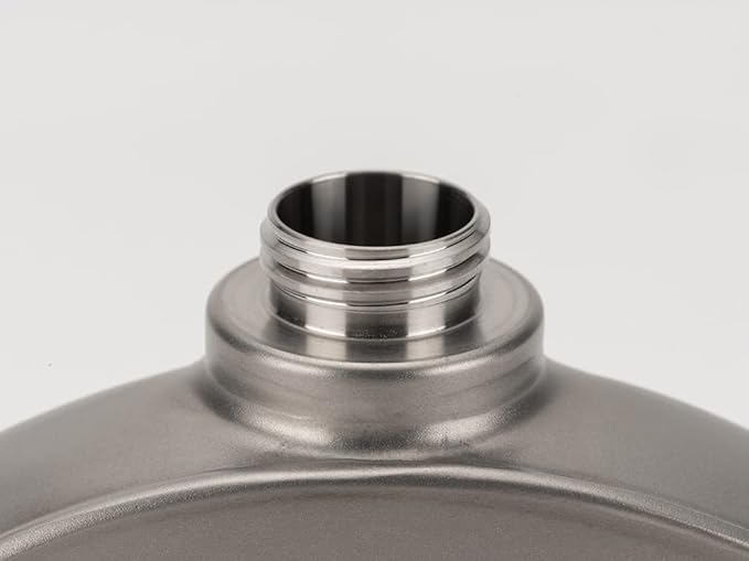Snow Peak Titanium Flask, preserves liquor's taste