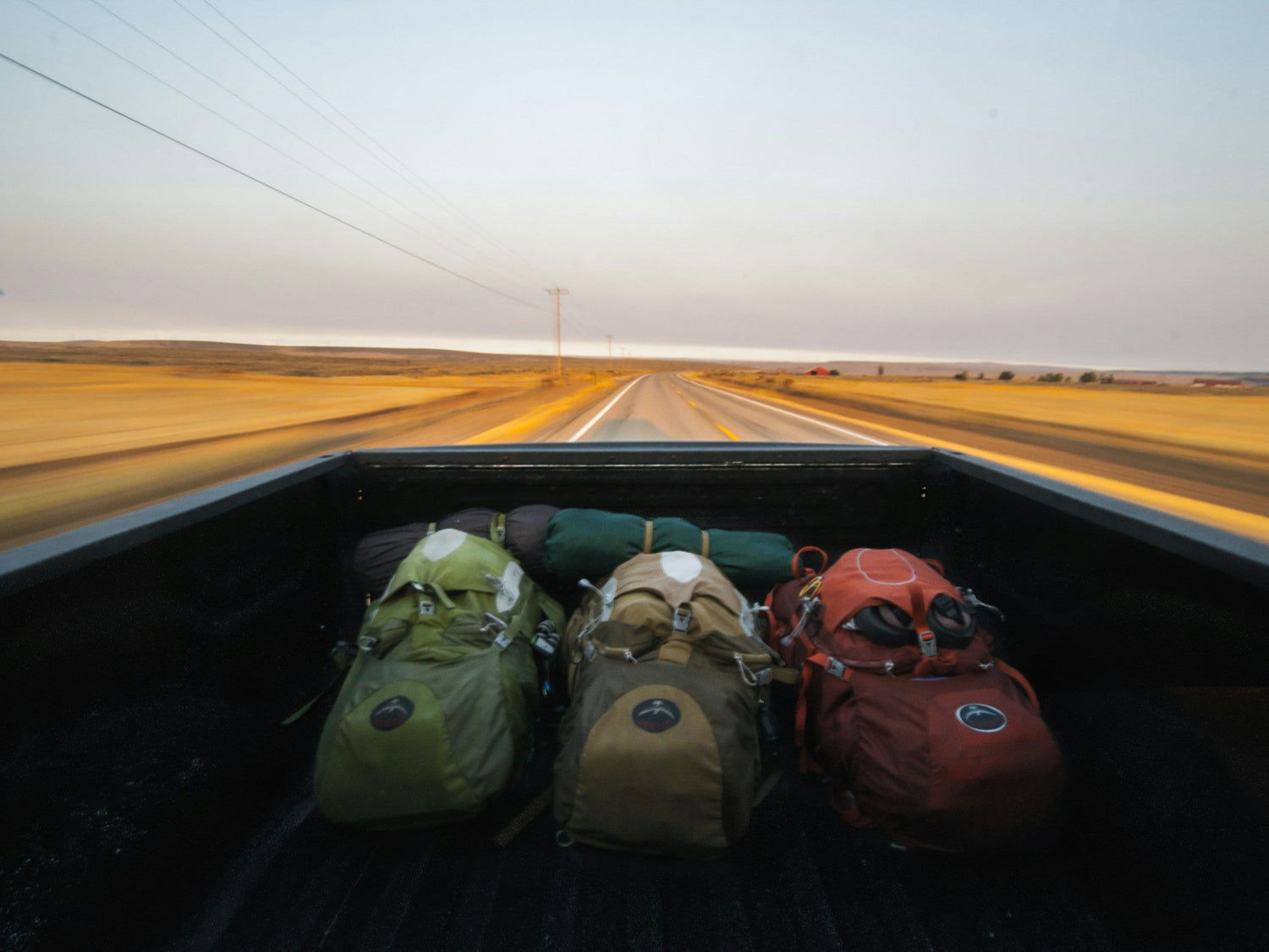 Lightweight-and-durable-backpacking-pack-for-hiking-trekking-and-camping