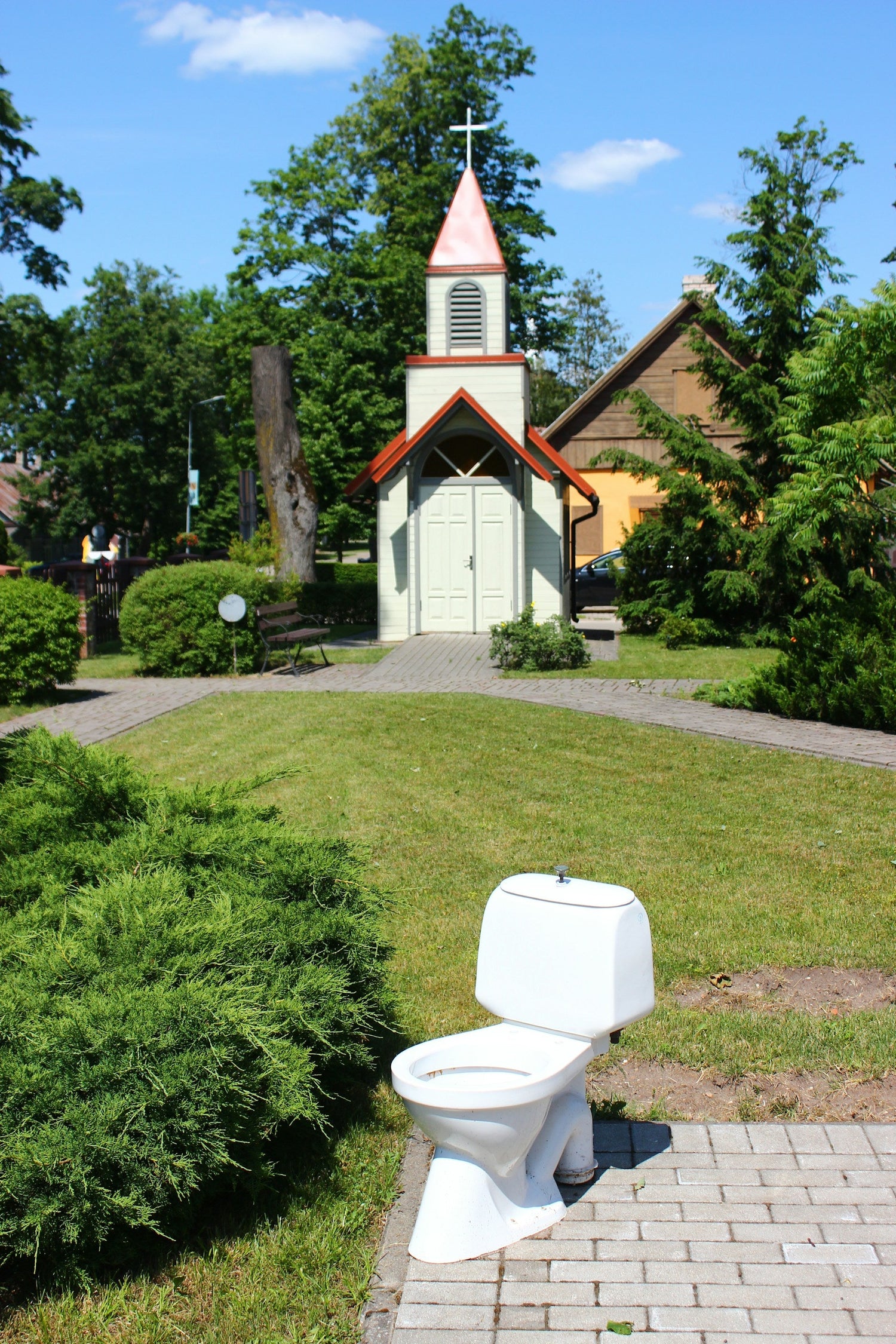Durable-and-lightweight-portable-camping-toilet-for-outdoor-trips-and-adventures