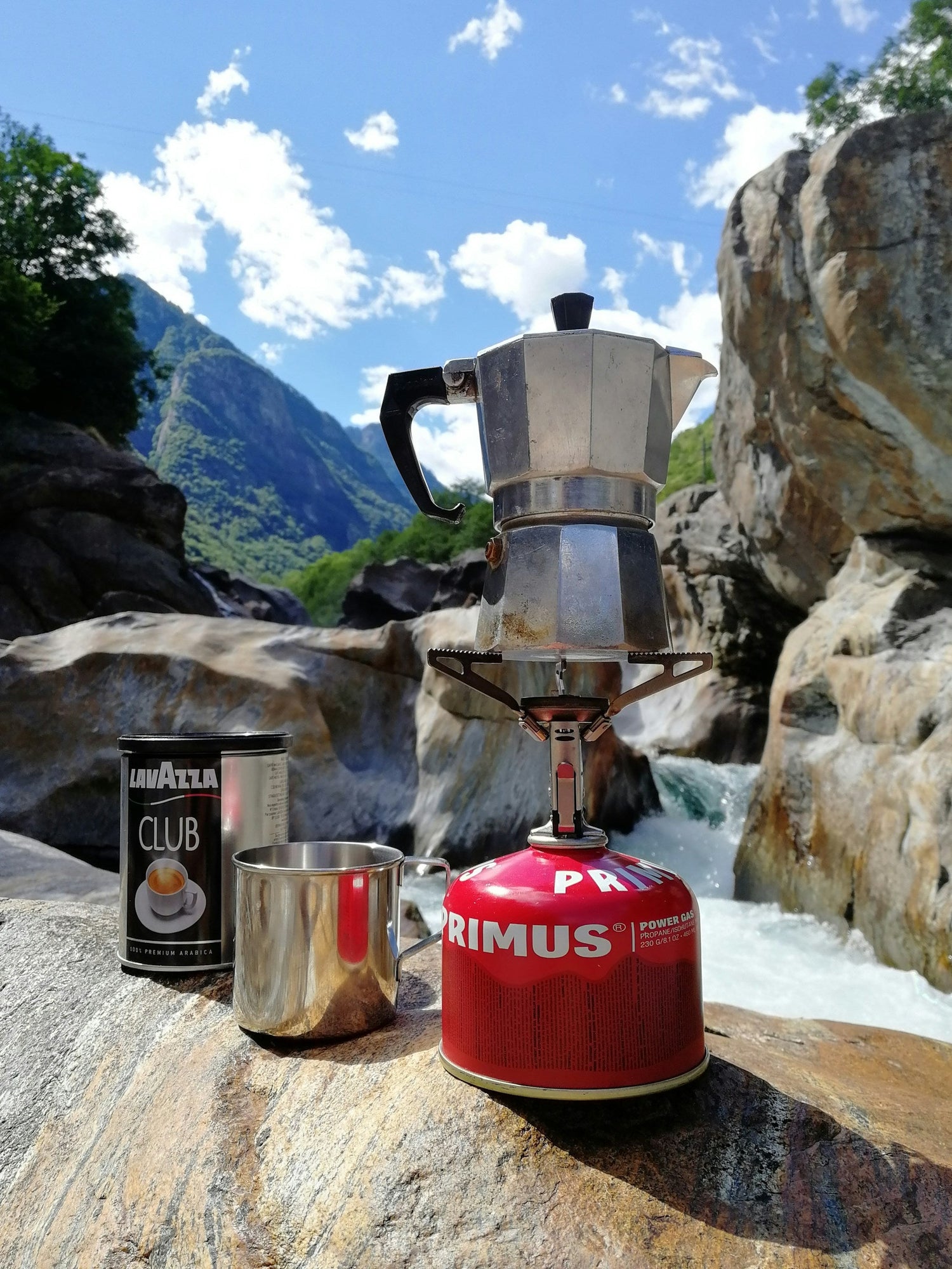 Durable-and-portable-camping-stoves-for-outdoor-cooking-hiking-and-backpacking-adventures-available-at-Campin-Mihee-Shop.