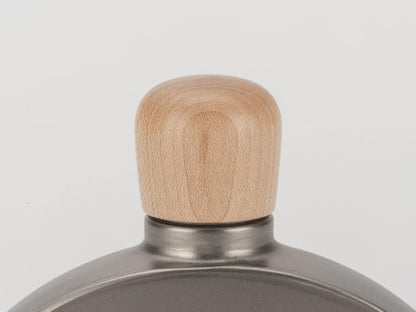 Snow Peak Titanium Flask, preserves liquor's taste
