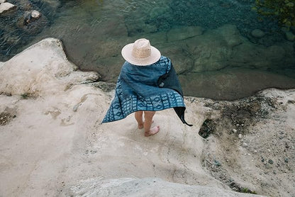 Nomadix Original Towel - Perfect for Beach, Pool, Travel, Camping, Yoga - Made with Recycled Materials - Super Absorbent - Sand Resistant - 72.5x30